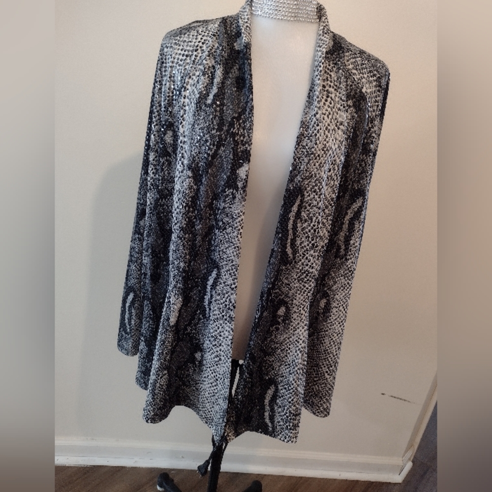 Tony Morgan vest